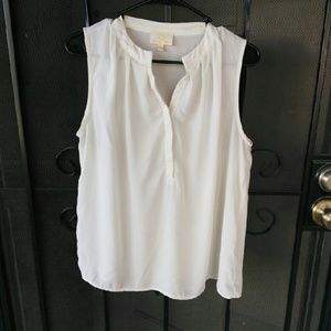 Sleeveless blouse