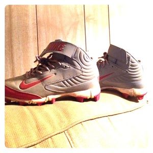 Boys Nike baseball cleats