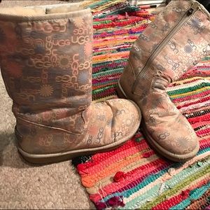 SUPER RARE uggs boots