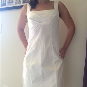 Women's semi-formal white dress