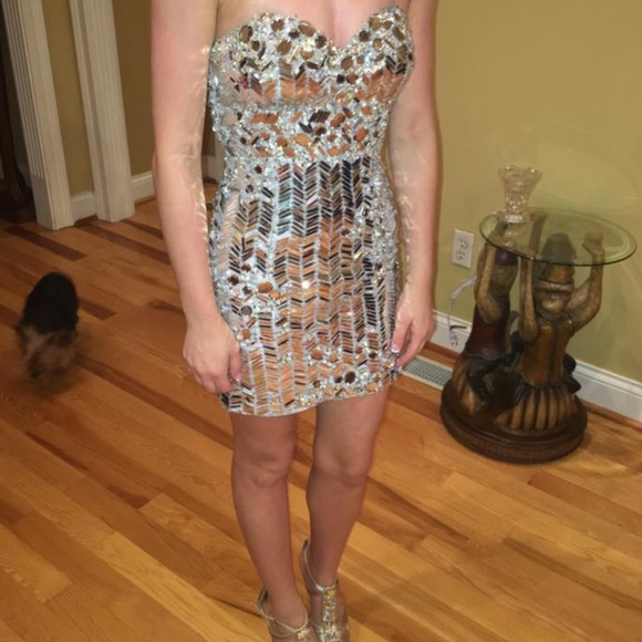 Tony Bowls Short Dress