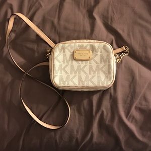 Michael Kors cross bag