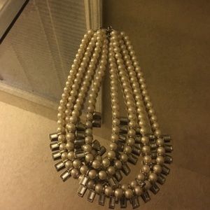 Banana republic statement necklace