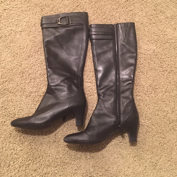 Cole Haan, Nike air boots, size 8AA