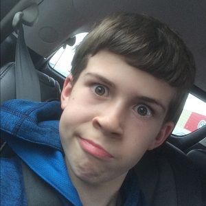 Meet your Posher, Henry