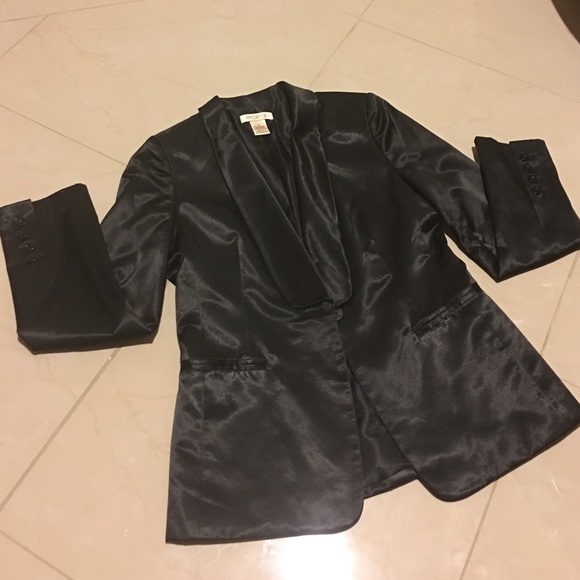 Black Blazer with buttons on cuff