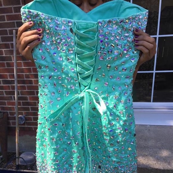 Prom Dress - Picture 3 of 3