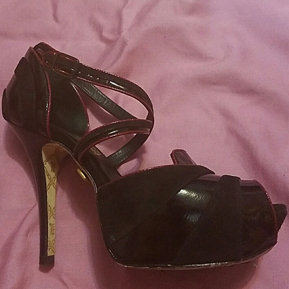 L.a.m.b - Picture 2 of 4