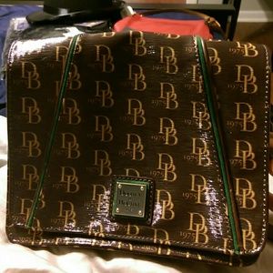 Dooney & Bourke crossbody bag