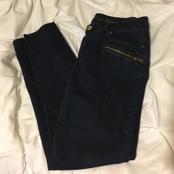 Dark blue denim Apt 9 jeans