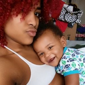 Meet your Posher, Lizzy