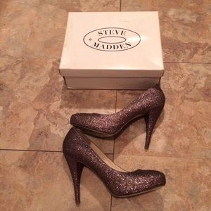 Steve Madden Miami Glitter Pumps