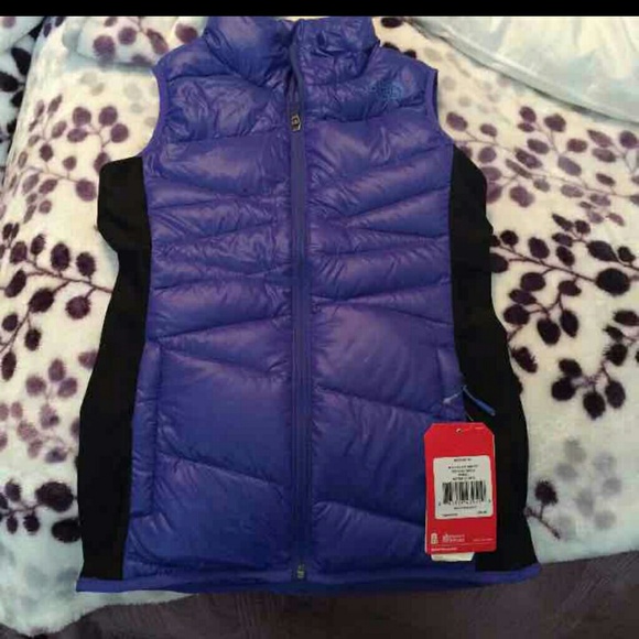 Adorable north face puffer vest!