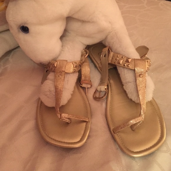 Jessica Simpson gold sandals