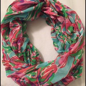 Lilly Pulitzer infinity scarf