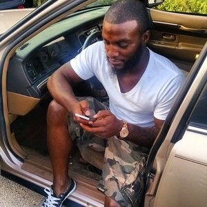 Meet your Posher, Tariq