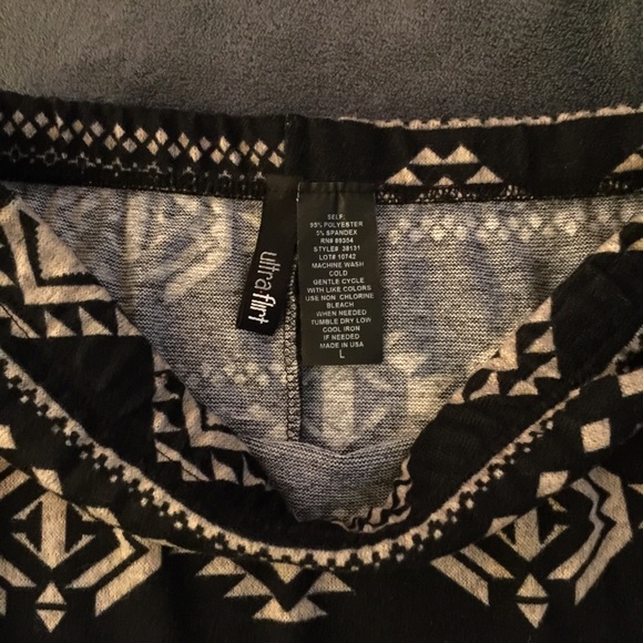 Skirt - Picture 2 of 3