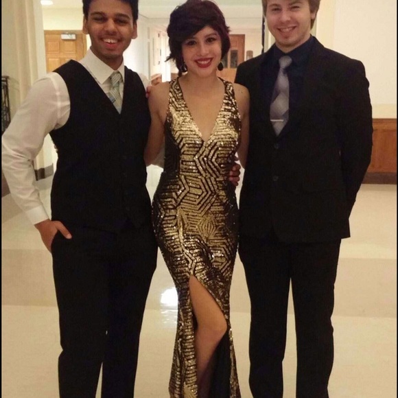 Long, sequin covered Gatsby themed prom dress