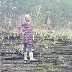 Meet your Posher, Grace