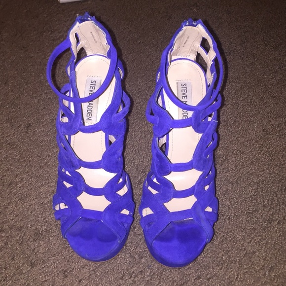 Steve Madden heels with thick gold heel