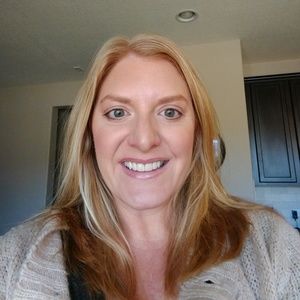 Meet your Posher, Alia