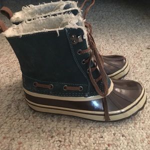 Green Sporto Duck Boots