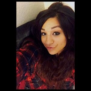 Meet your Posher, Carmen