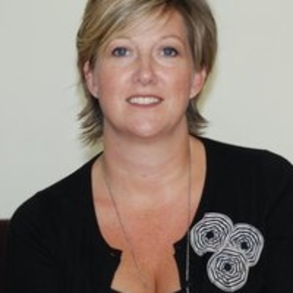 Meet your Posher, Deirdre