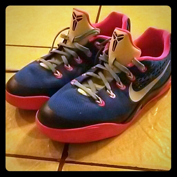 Nike Shoes Nike Kobe Basketball Shoes Size 7y Poshmark