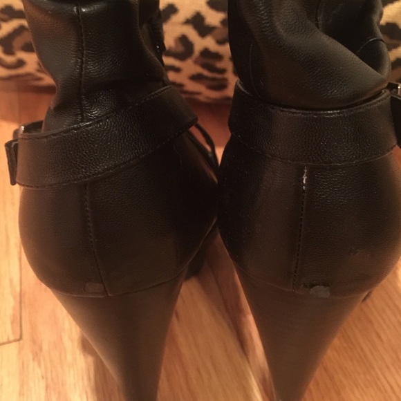 Heeled Boots - Picture 3 of 4
