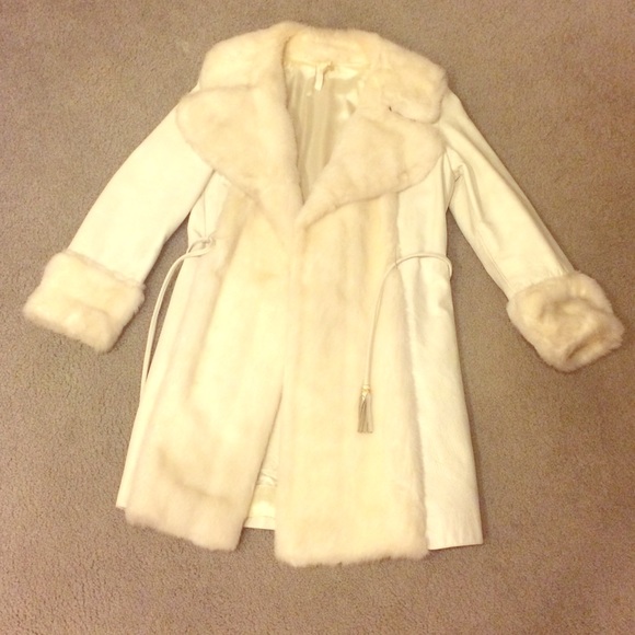 White Lili Ann London Leather FAUX Fur