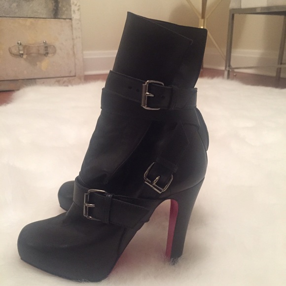 💯 AUTHENTIC Christian Louboutin Boots