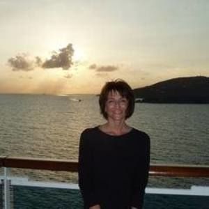 Meet your Posher, Bobbie