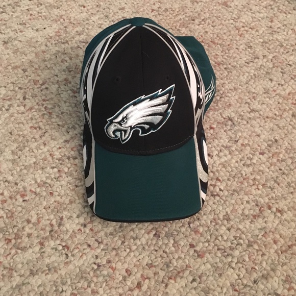 Glittery Fitted Philadelphia Eagles Baseball Hat