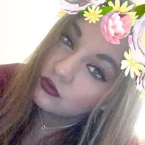 Meet your Posher, Vicky