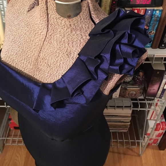 Blue one shoulder dress - Picture 2 of 4