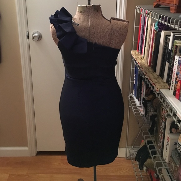 Blue one shoulder dress - Picture 3 of 4