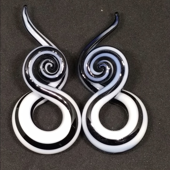 🆕‼️GAUGED TAPERED‼️🆕 - Picture 2 of 4