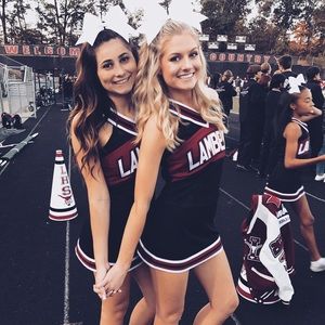 Meet your Posher, Nikki