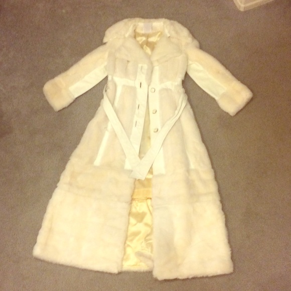 Vintage Tissavel White Leather and FAUX Fur Coat