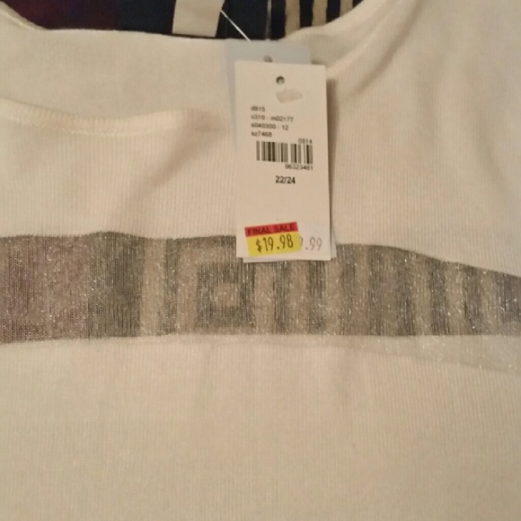 Sweater - Picture 2 of 2