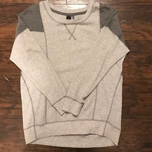 Crew neck sweatshirt