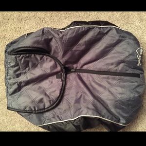 Black and gray car seat cover