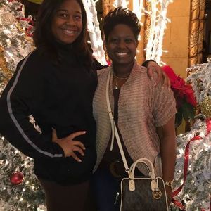 Meet your Posher, Destiny