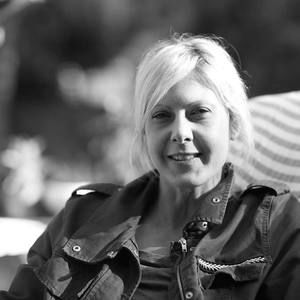 Meet your Posher, Angie