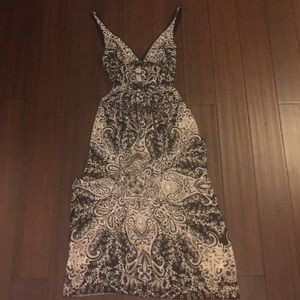 Printed black and white midi dress