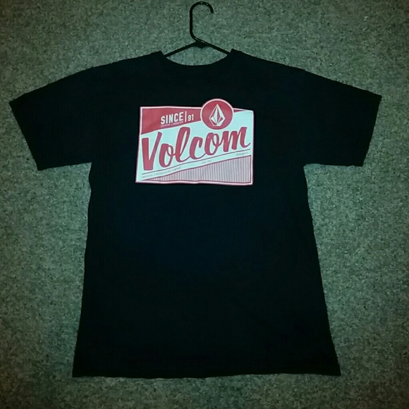 Volcom t-shirt