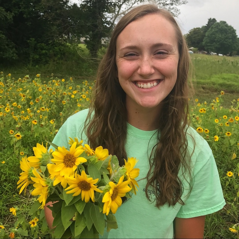 Meet your Posher, Lauren
