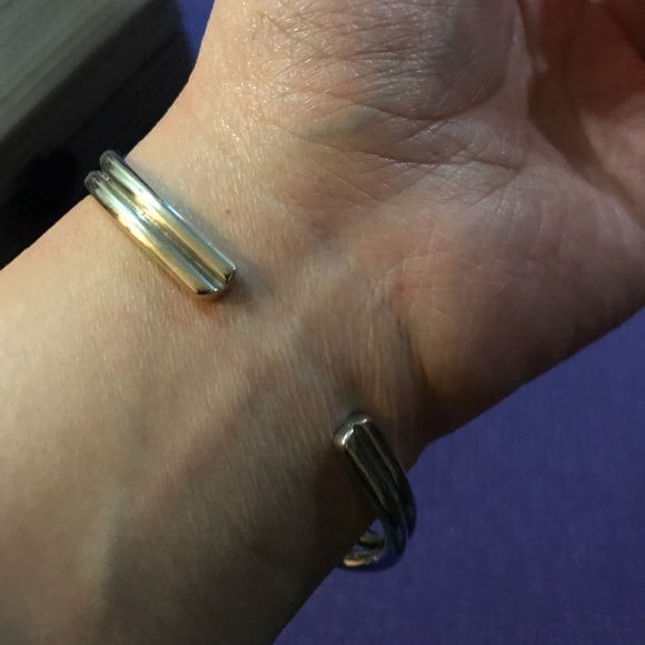 Cuff bracelet - Picture 4 of 4