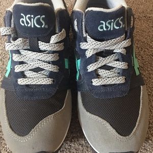 Asics Gel Sneakers